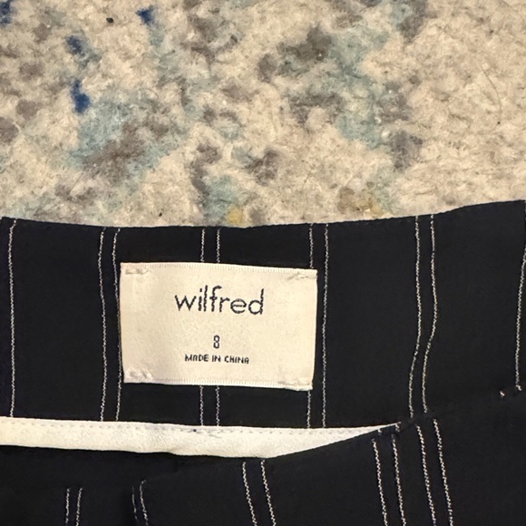 Aritzia Wilfred Black Pinstripe High-Waist Shorts - Picture 3 of 3